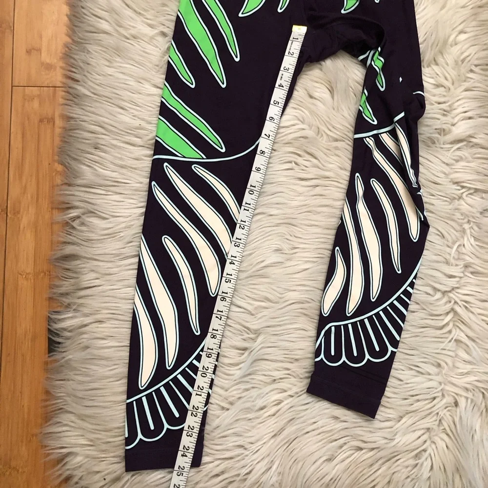 Tory Burch Weightless Printed 7/8 Legging Zebra High Waist Purple Green size XS